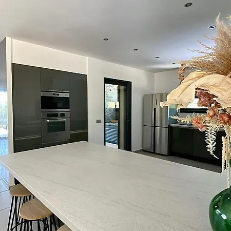 וילה Casanota De 200m2 Avec Piscine Privee פורטו-וישיו