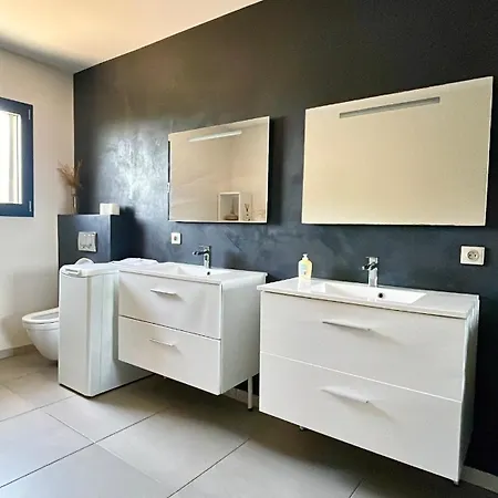 Casanota De 200m2 Avec Piscine Privee