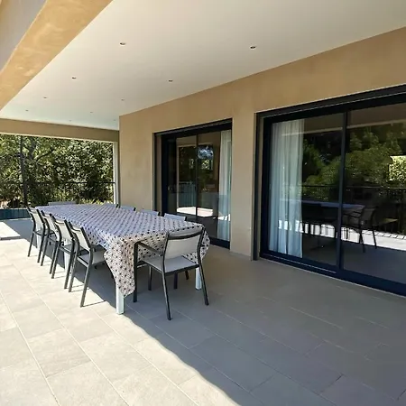 Вилла Casanota De 200m2 Avec Piscine Privee Порто-Веккьо