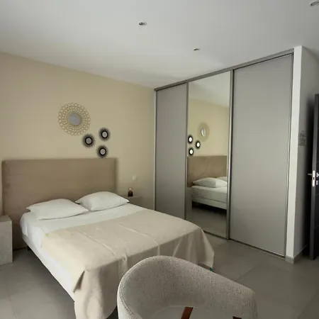 Casanota De 200m2 Avec Piscine Privée