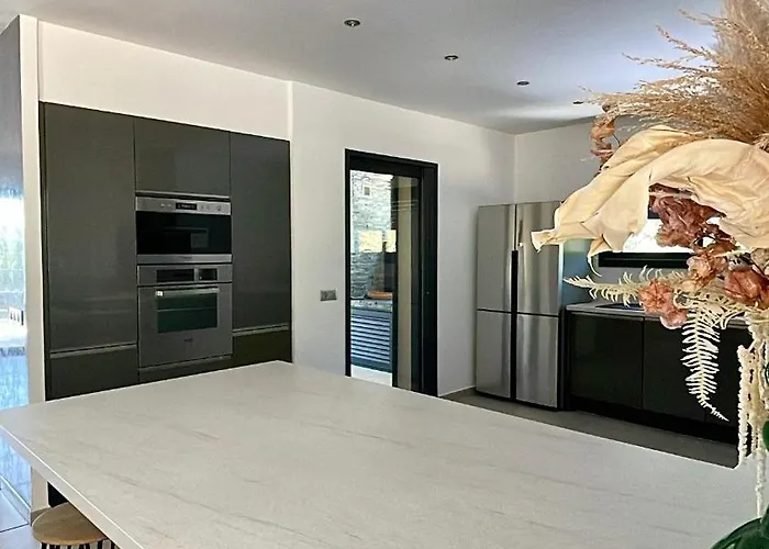 ヴィラ Casanota De 200m2 Avec Piscine Privee ポルトヴェッキオ