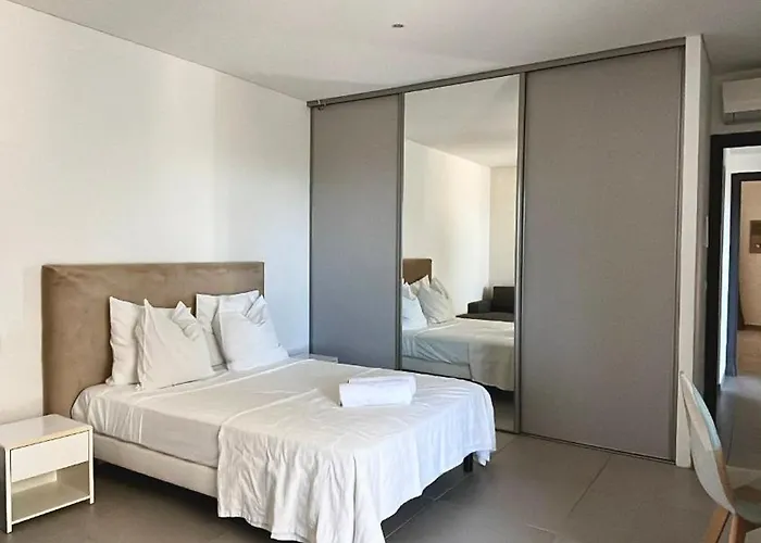 Casanota De 200m2 Avec Piscine Privee * ポルトヴェッキオ