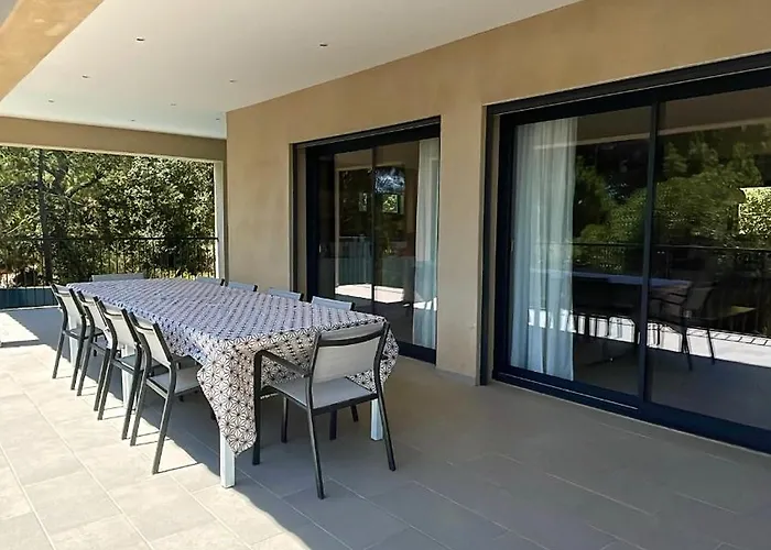 ヴィラ Casanota De 200m2 Avec Piscine Privee ポルトヴェッキオ